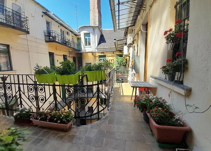 unique, top floor, individual suite